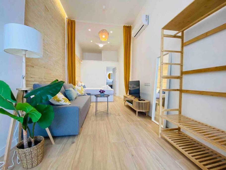 Beautiful Flat Next The Apartment
