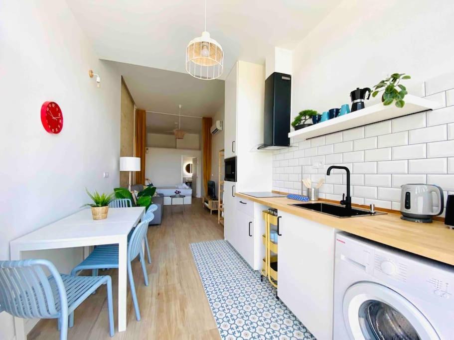 Beautiful Flat Next The * Walencja